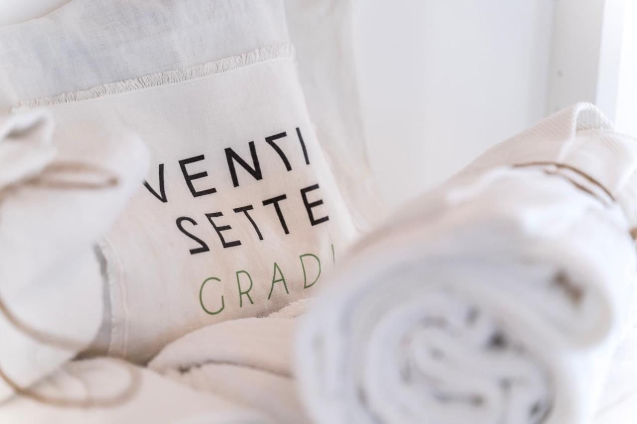Agri-Relais Ventisettegradi Bed & Breakfast Montemarciano Exterior photo